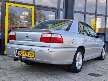 Opel Omega
